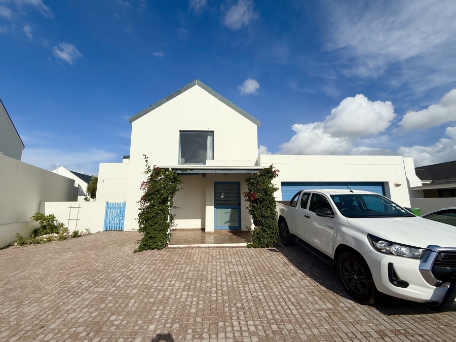 3 Bedroom Property for Sale in Blue Lagoon Western Cape